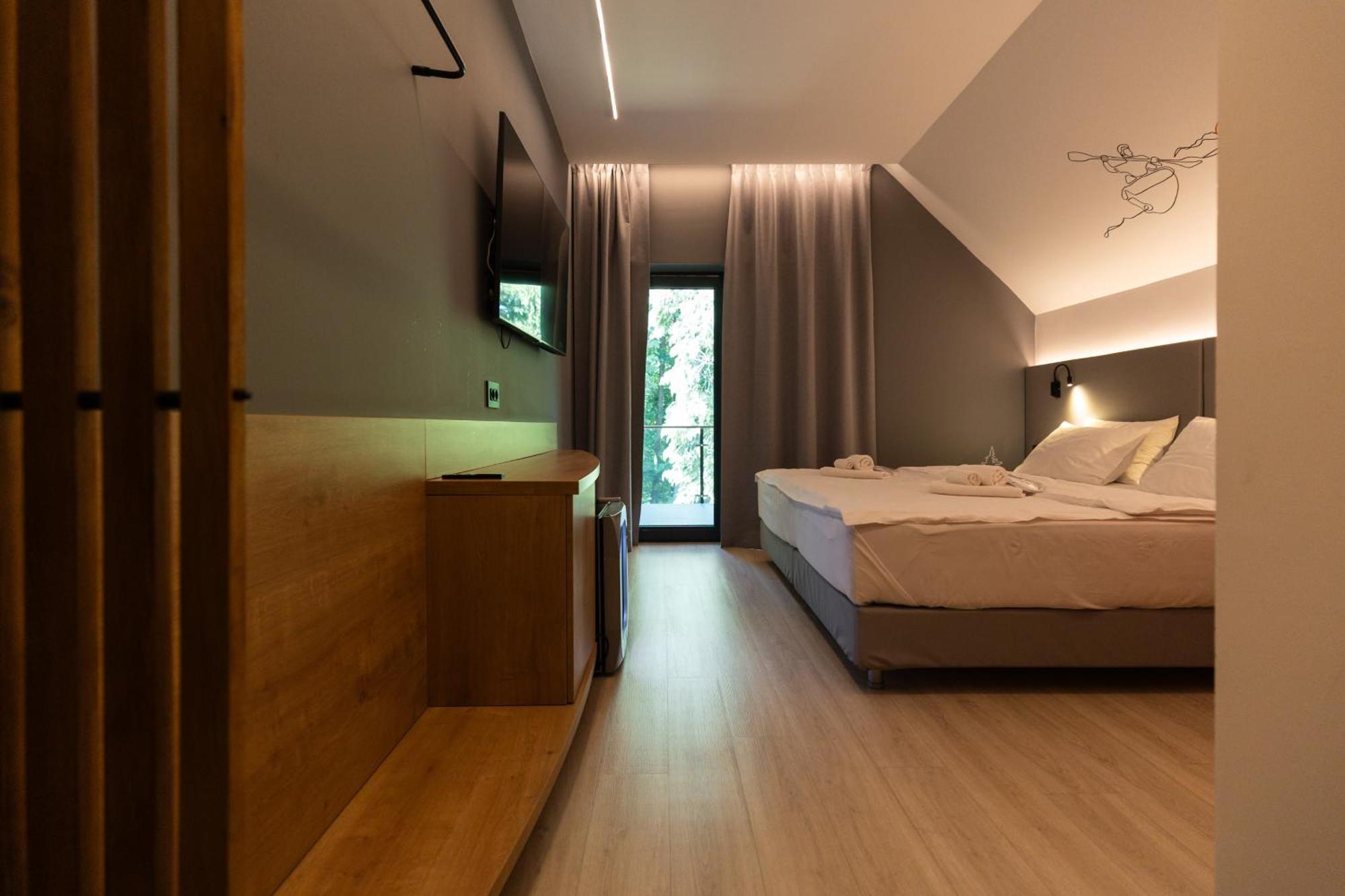 Adventure Lake Resort - Simared Baia Mare Exterior photo